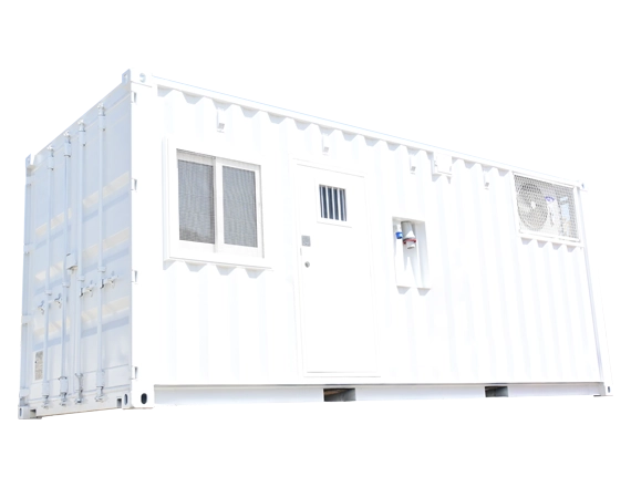 Containerized DDC with 3 diver panel and umblical stands